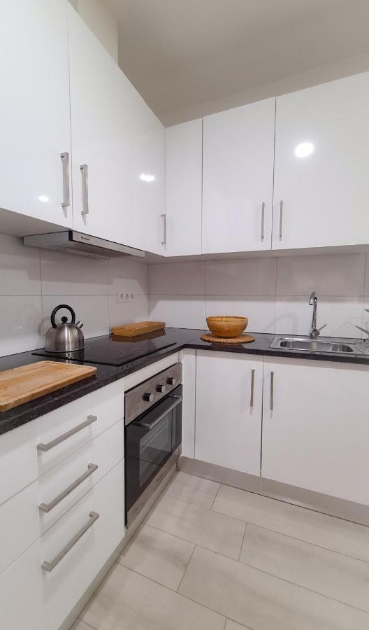 Mezzanine 4 Faro Apartment Екстериор снимка